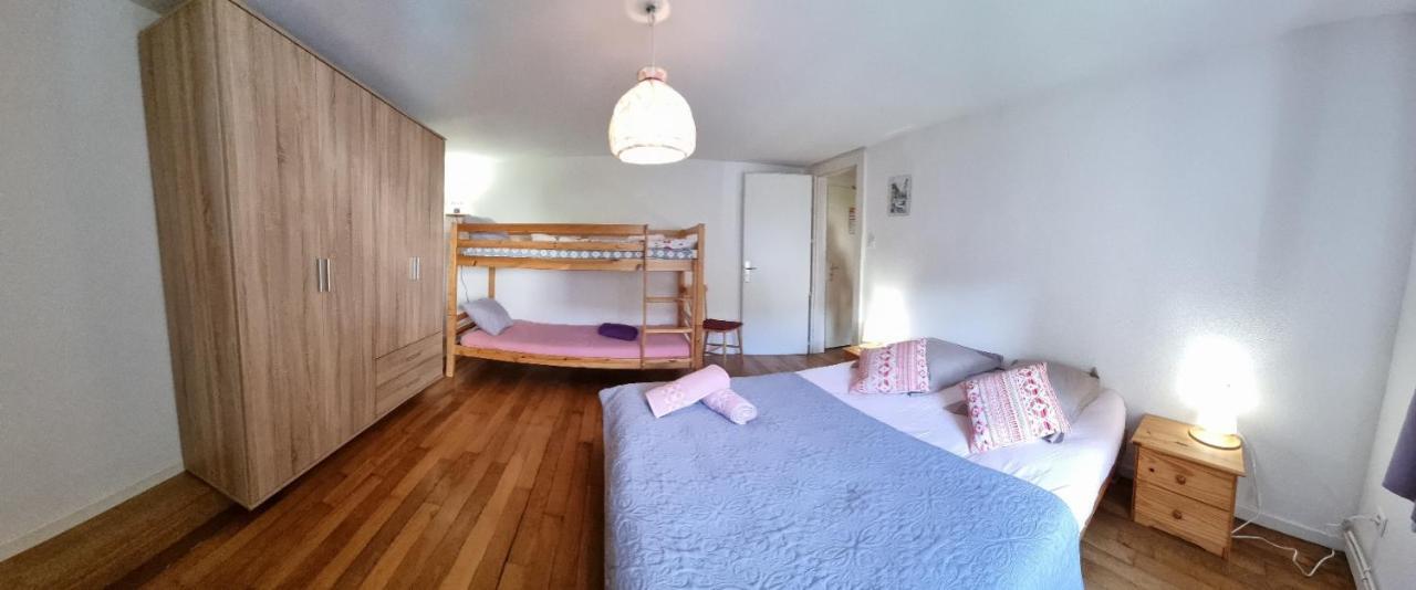 Gite Myrtille 2 A 6 Personnes Avec Spa Et Salle De Jeux Dans La Residence Вантрон Экстерьер фото